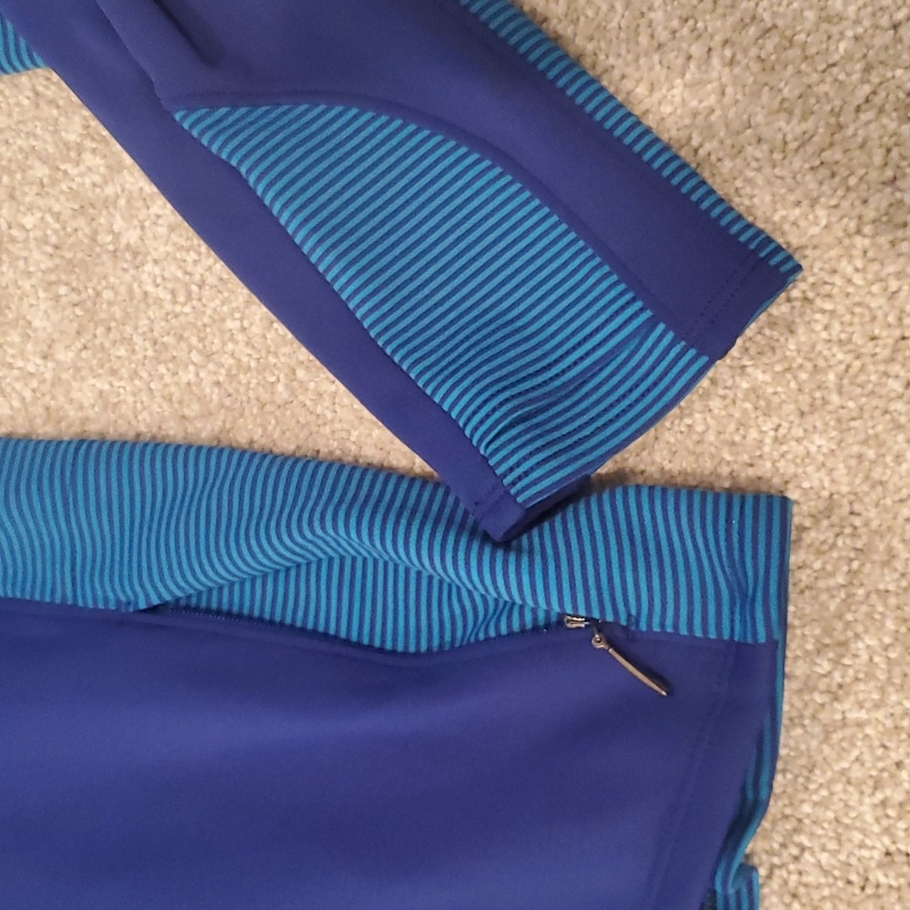 Athleta Potlight Half Zip Pullover - image 2
